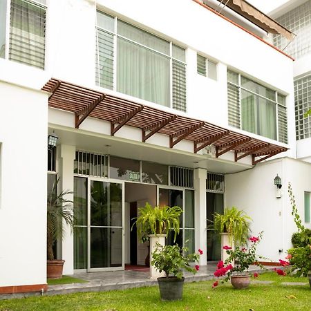 Ayenda Casa Bella San Isidro Hotel Lima Bagian luar foto