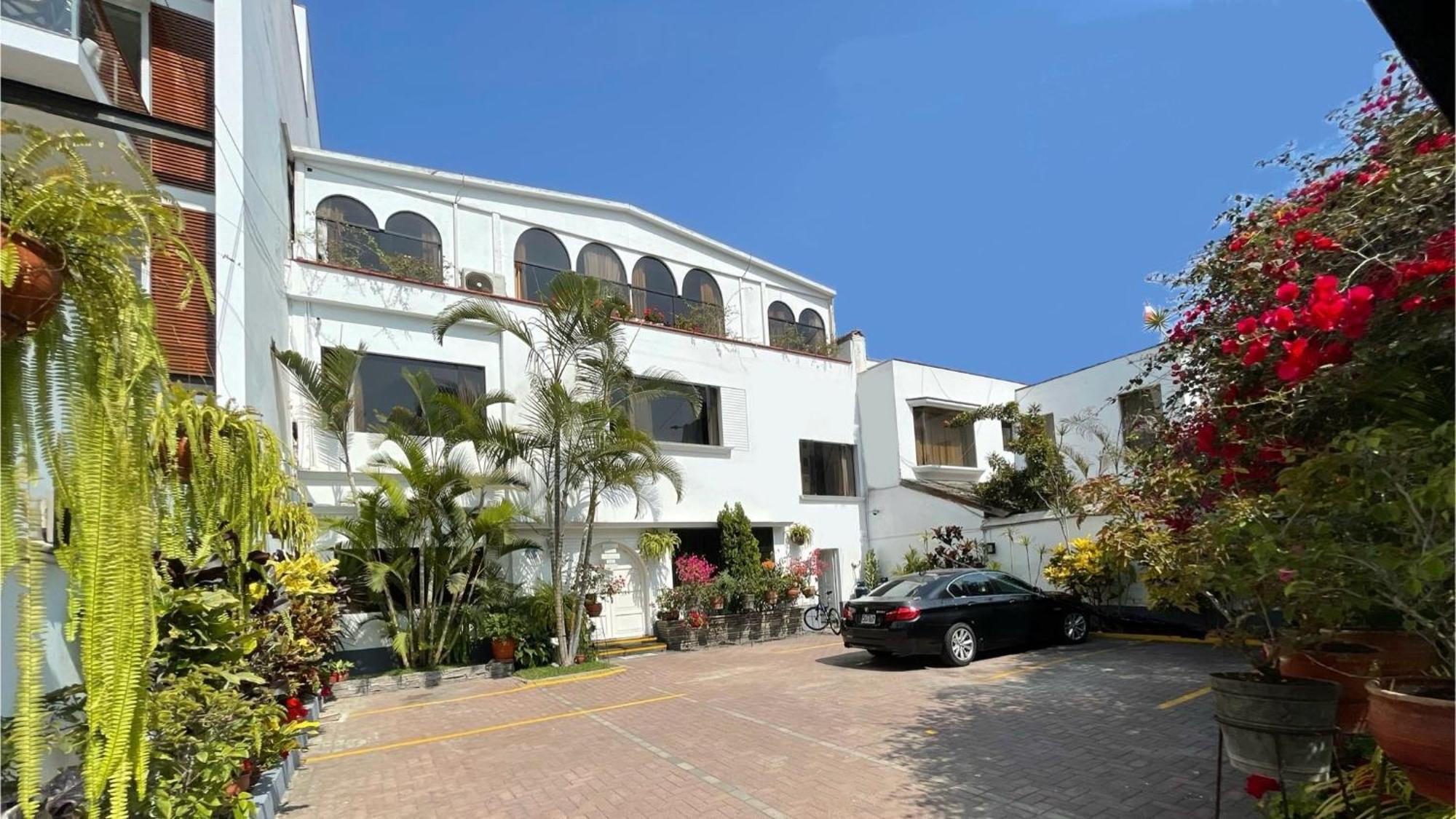 Ayenda Casa Bella San Isidro Hotel Lima Bagian luar foto
