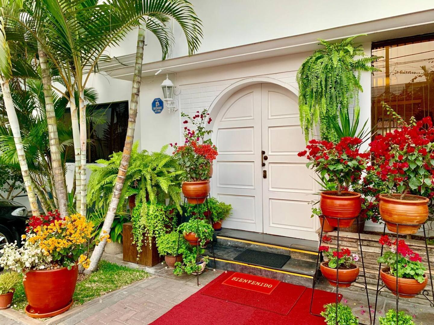 Ayenda Casa Bella San Isidro Hotel Lima Bagian luar foto