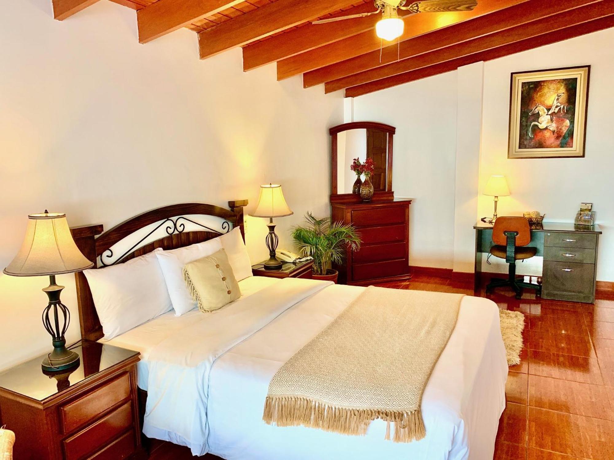 Ayenda Casa Bella San Isidro Hotel Lima Bagian luar foto